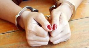 Crime News: विदेश भेजने के नाम पर 9 लाख रुपये की ठगी मामले में महिला गिरफ्तार, न्यायिक हिरासत में भेजा