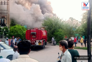 चंडीगढ़ के डैफ्ले क्लब में जनरेटर से लगी भीषण आग, अफरातफरी का माहौल