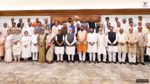PM मोदी के मंच पर नजर आएगी हरियाणा BJP की नई टीम, स्मृति इरानी का पहला दौरा